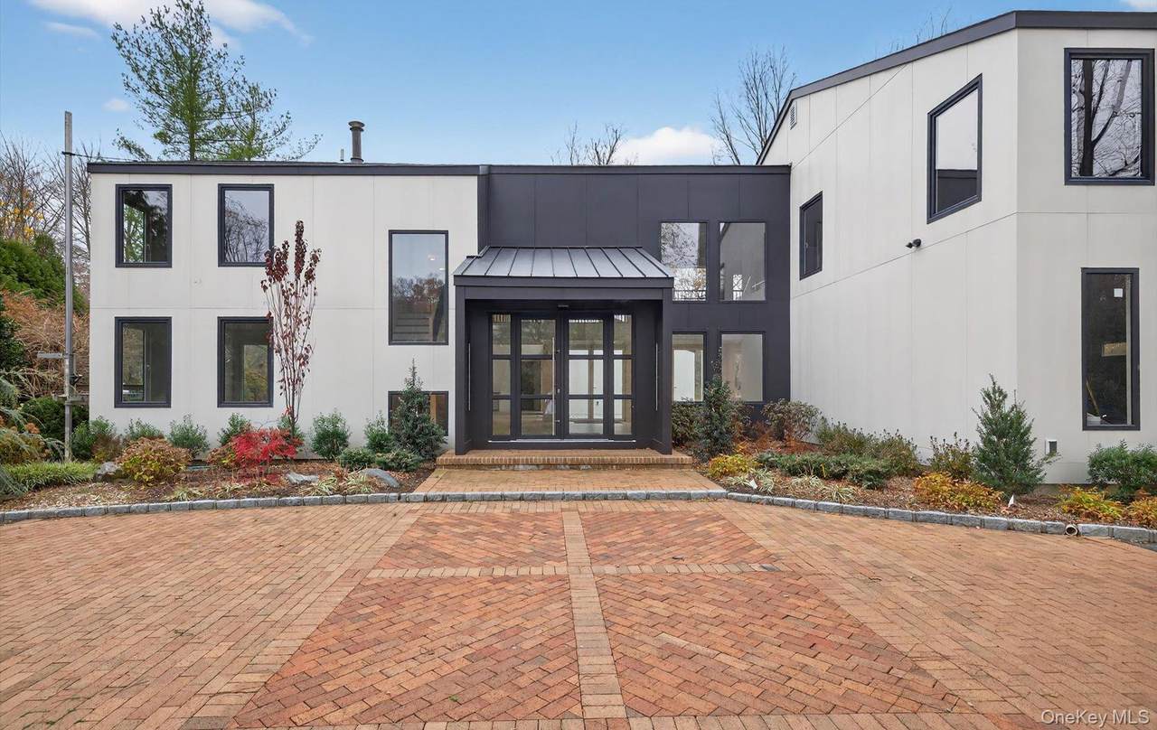 26 Windemere Way - Photo 1