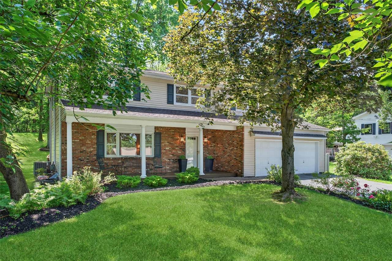 25 Gregory Drive - Photo 1