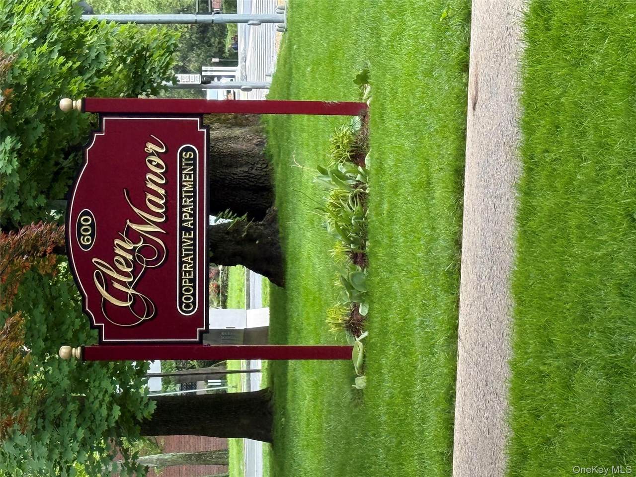 600 Pelham Road - Photo 1