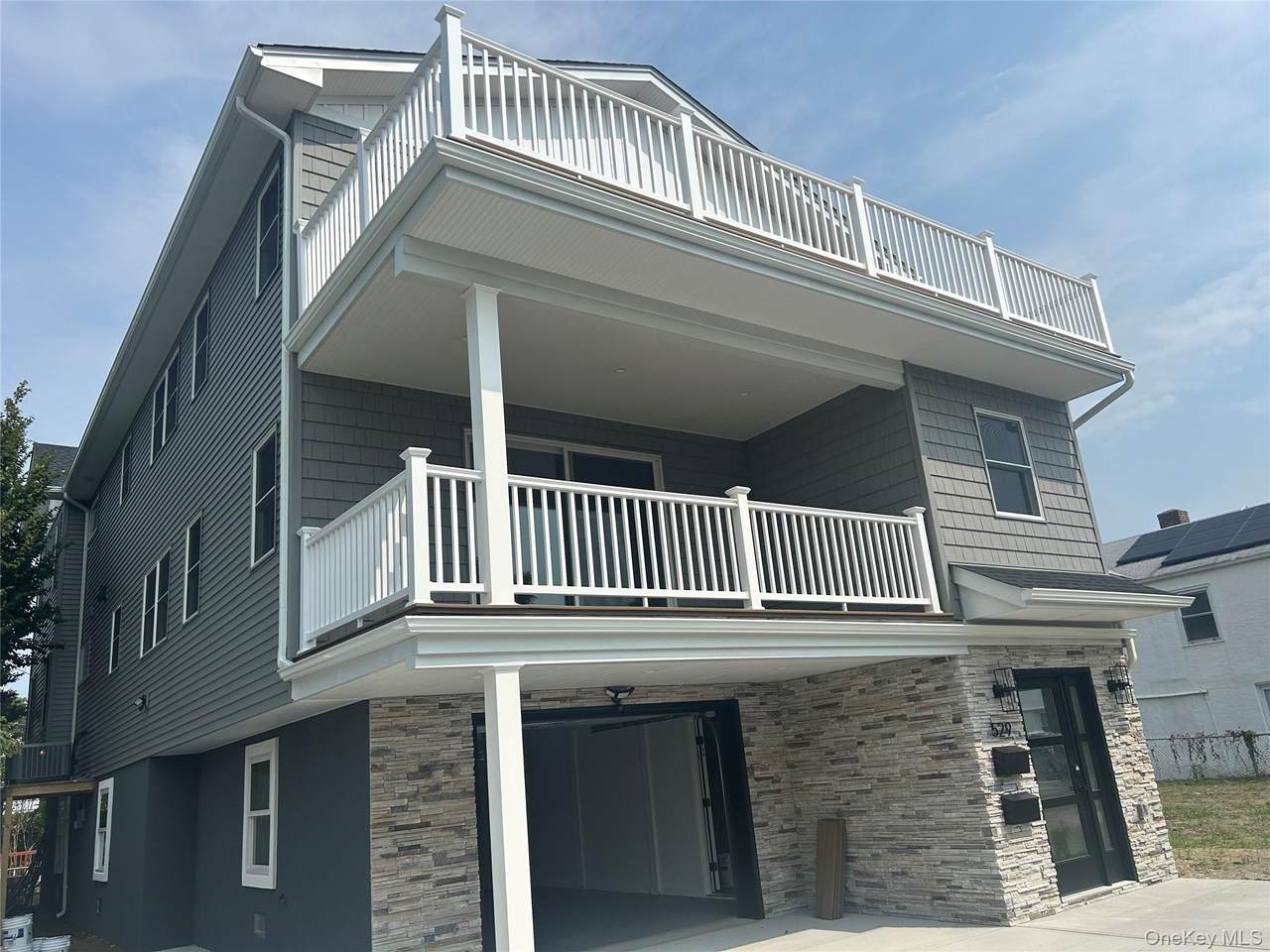 529 Chester Street - Photo 1