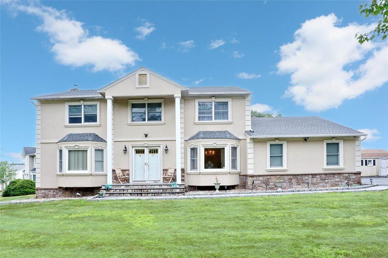 27 Ossman Drive - Photo 1