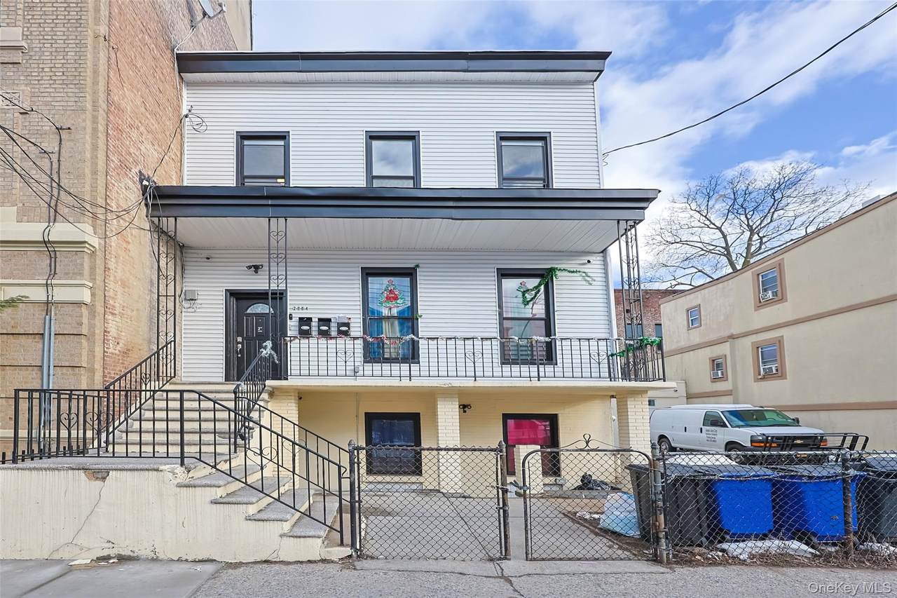 2064 Bathgate Avenue - Photo 1