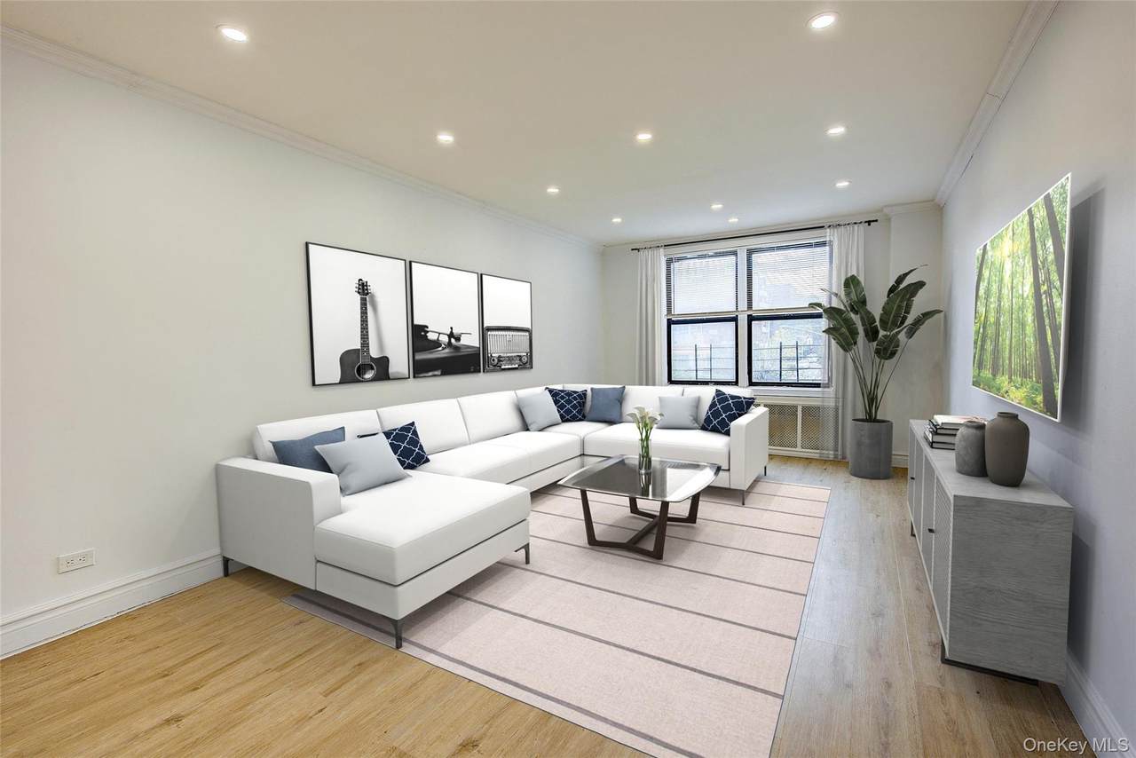 100-25 Queens Boulevard - Photo 1