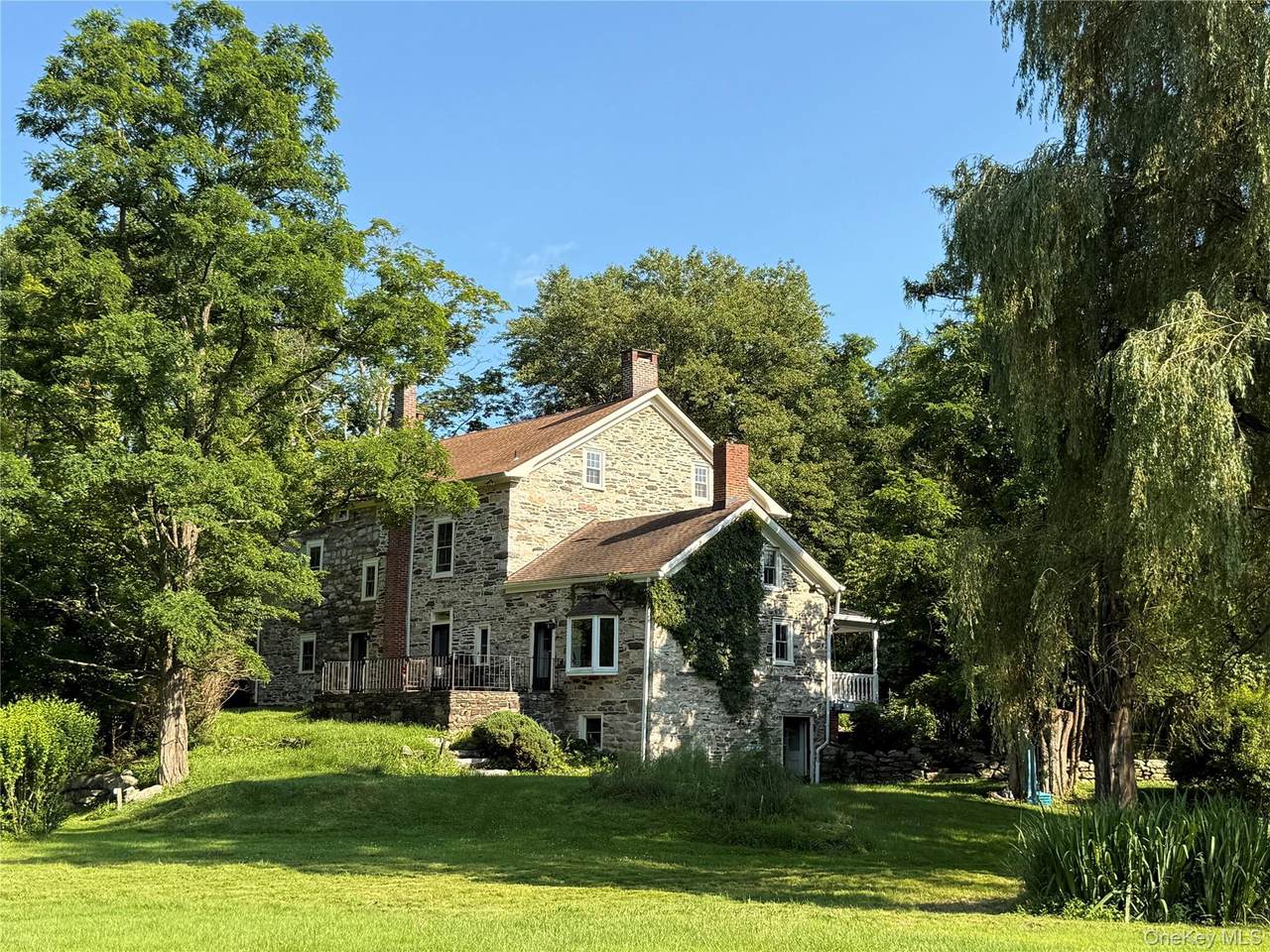 510 Decker Road - Photo 1