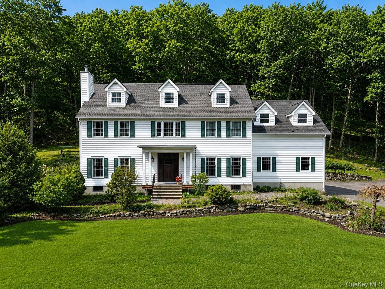 580 Oscawana Lake Road - Photo 1