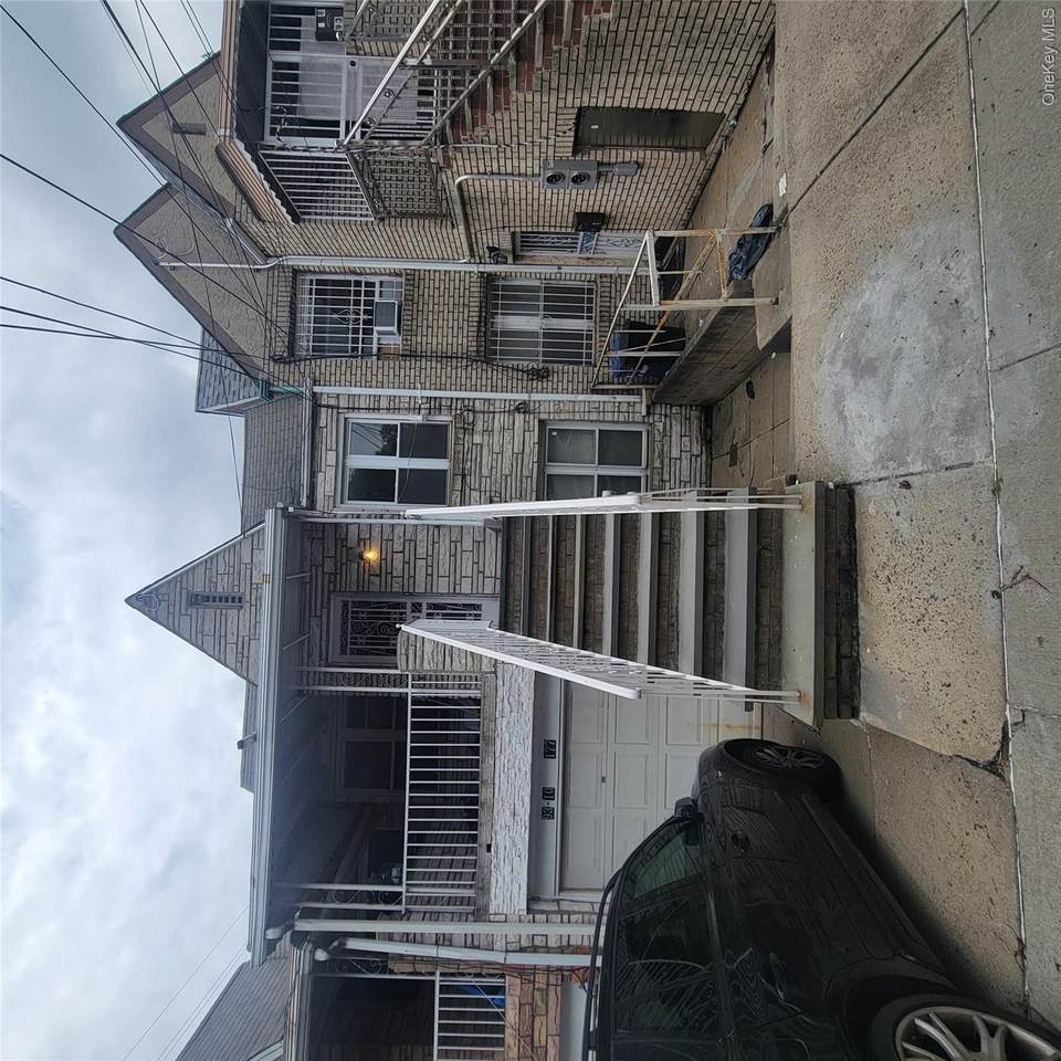 9310 177th Street - Photo 1