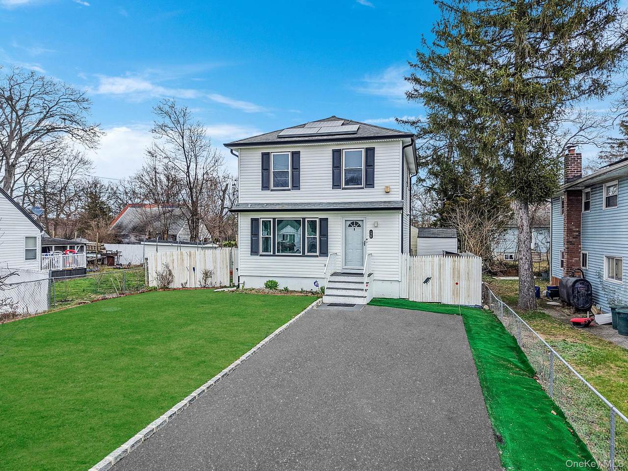 172 Lake Drive - Photo 1