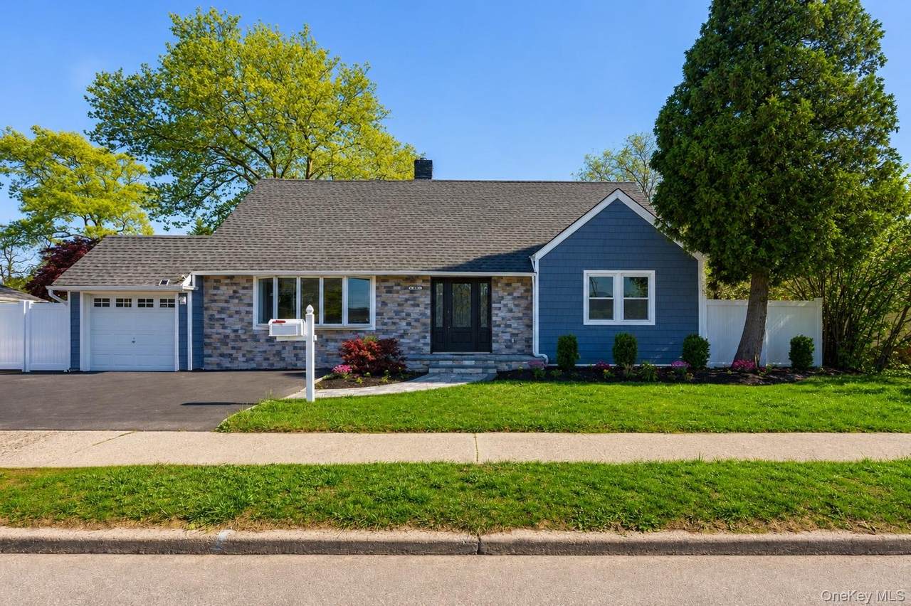 2206 Union Boulevard - Photo 1
