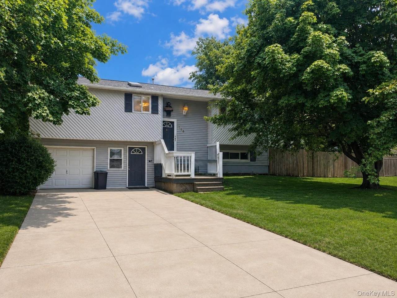 114 Berkeley Avenue - Photo 1