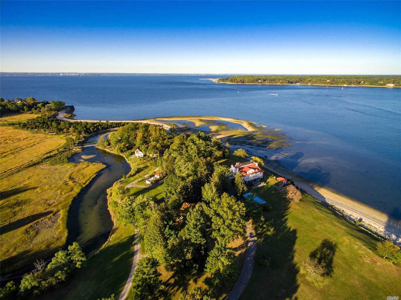329 Centre Island Rd - Photo 1