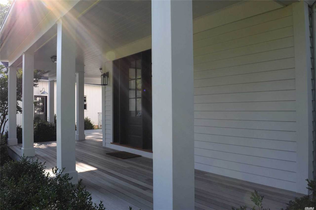 154 South Country Road - Photo 1