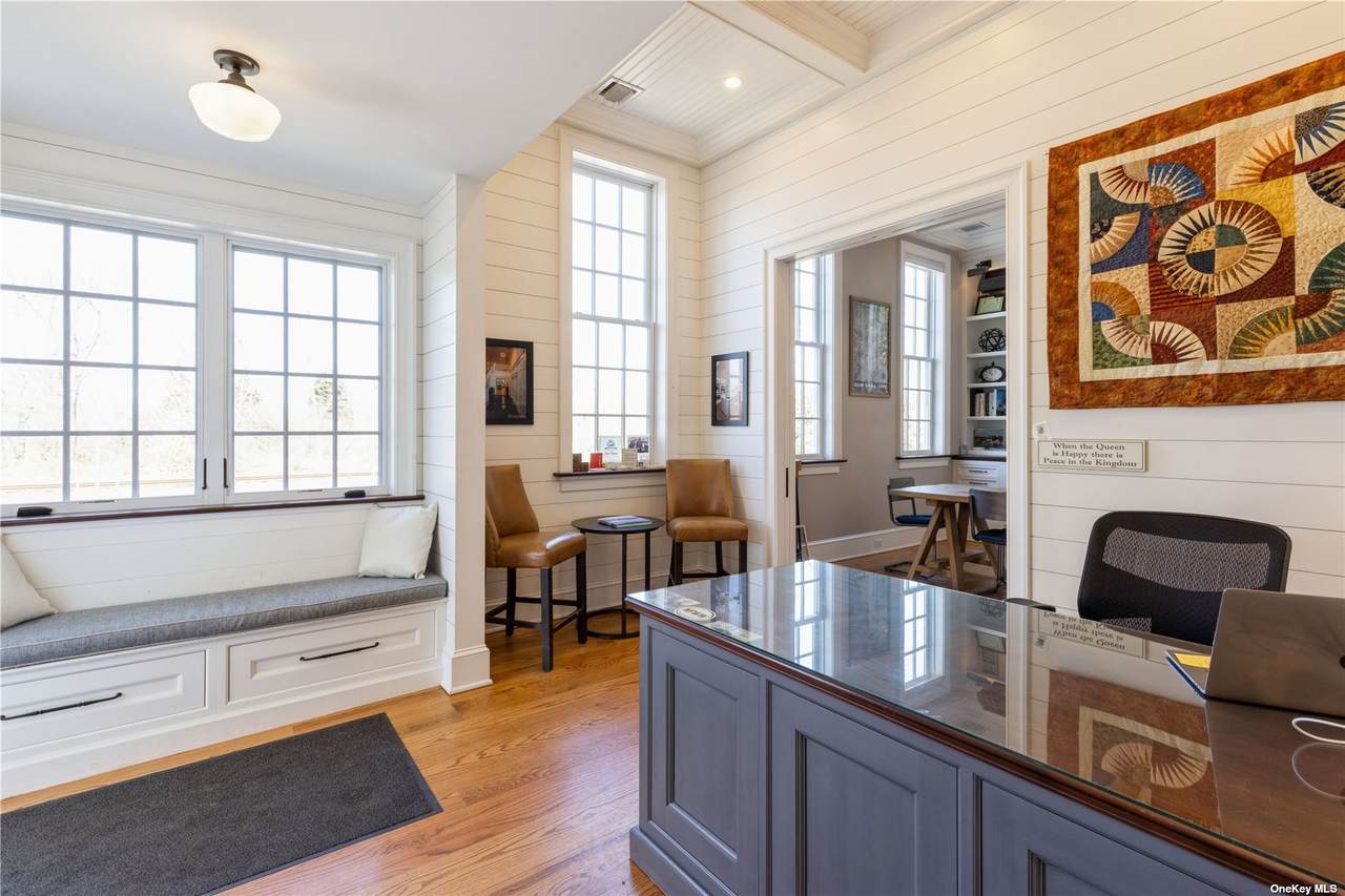 810 Traveler Street - Photo 1