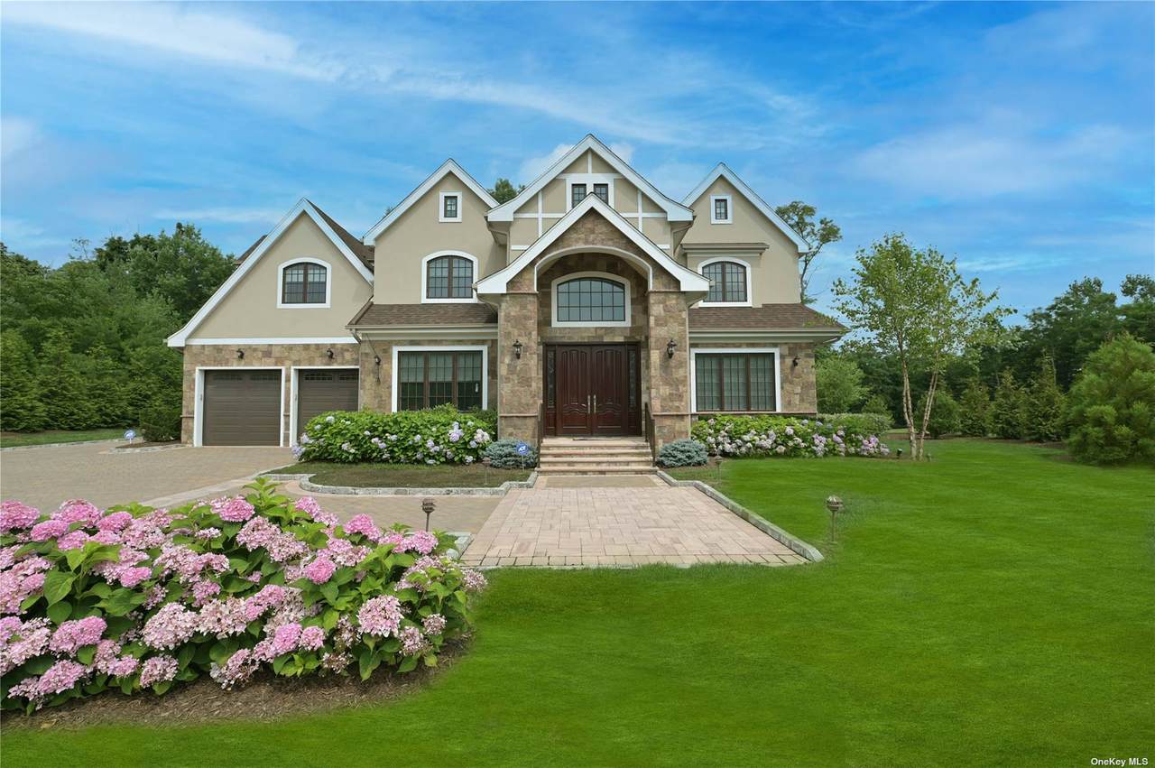 11 Buckingham Court - Photo 1