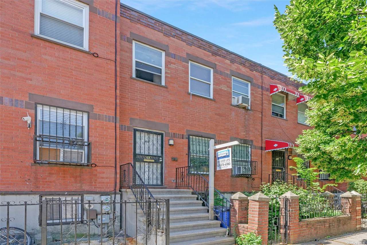 614 Lexington Avenue - Photo 1