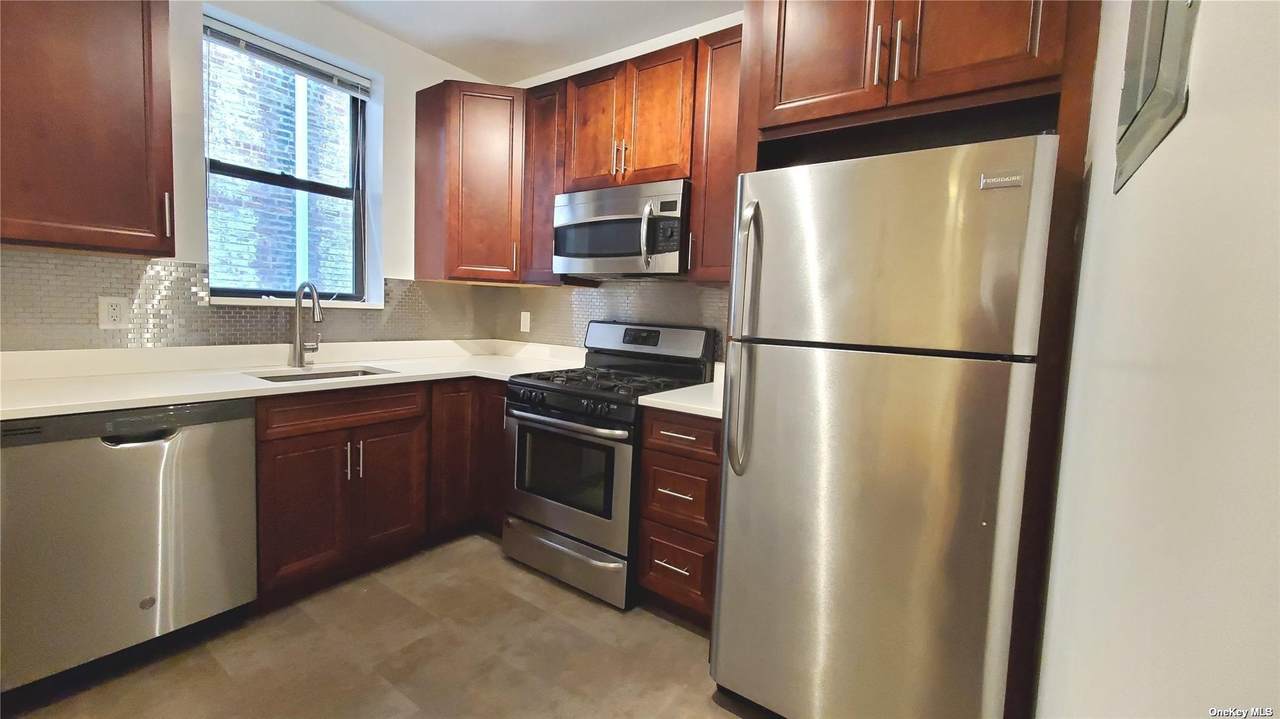 32-06 82nd Street - Photo 1