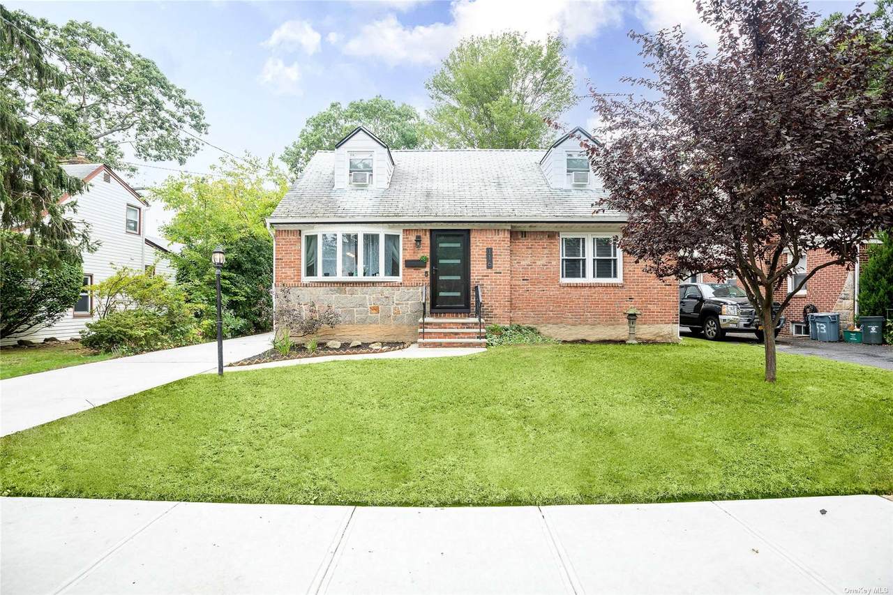 116 Horatio Avenue - Photo 1