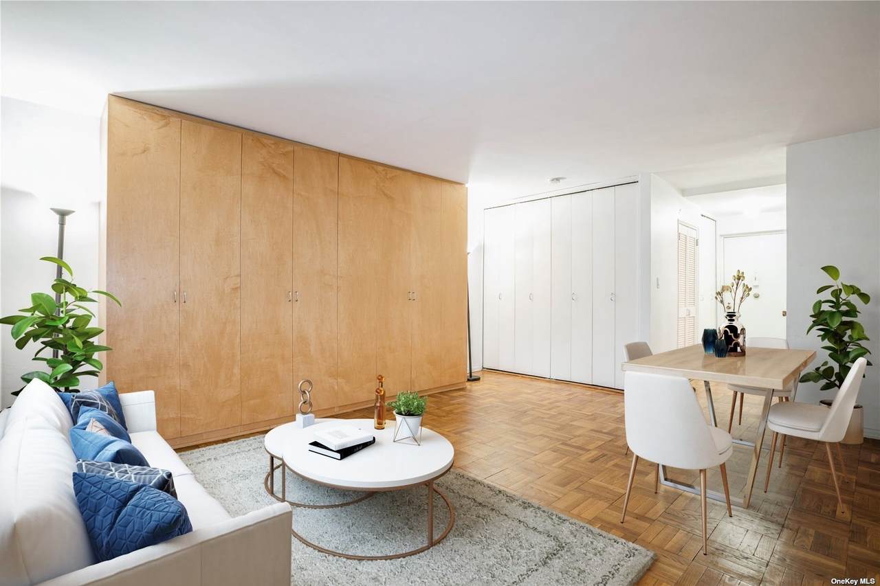 54 Orange Street - Photo 1