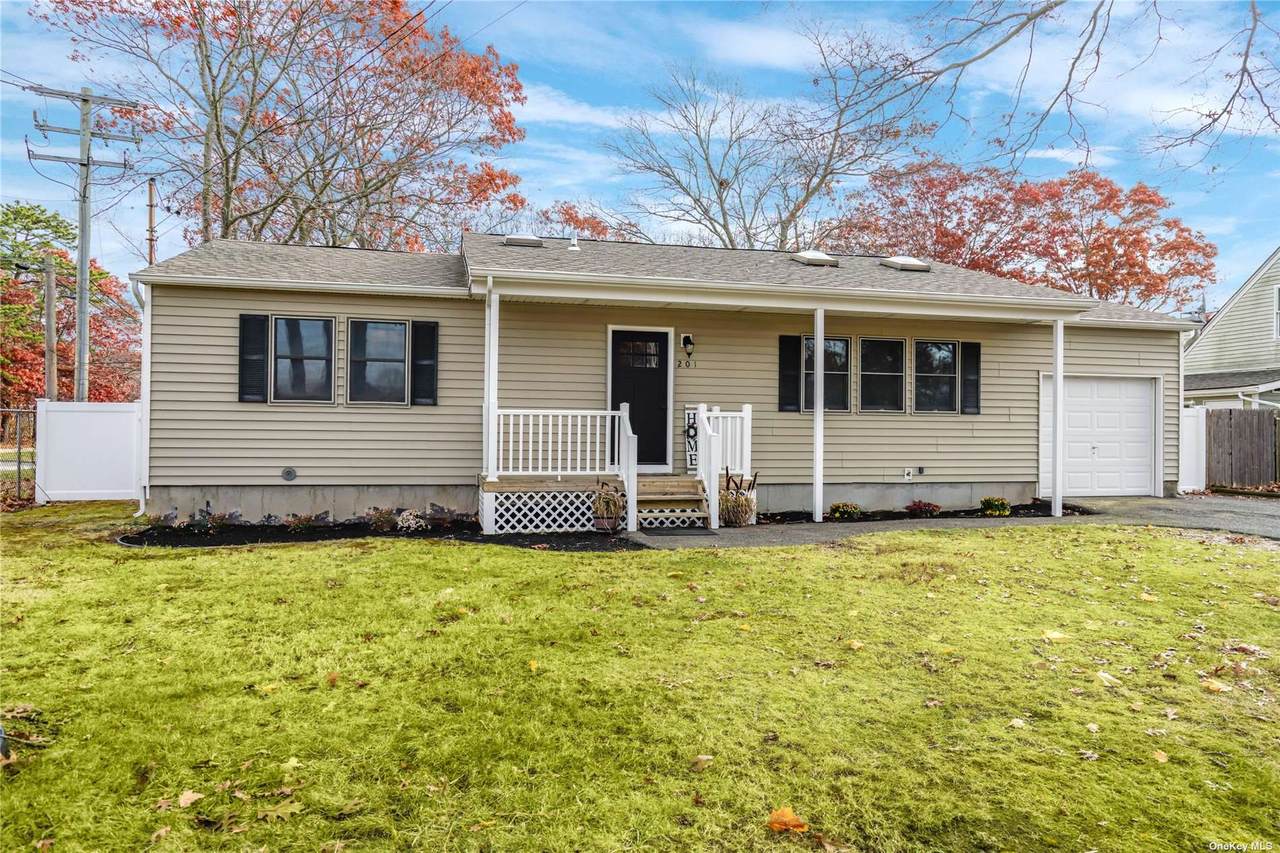201 Floyd Road - Photo 1