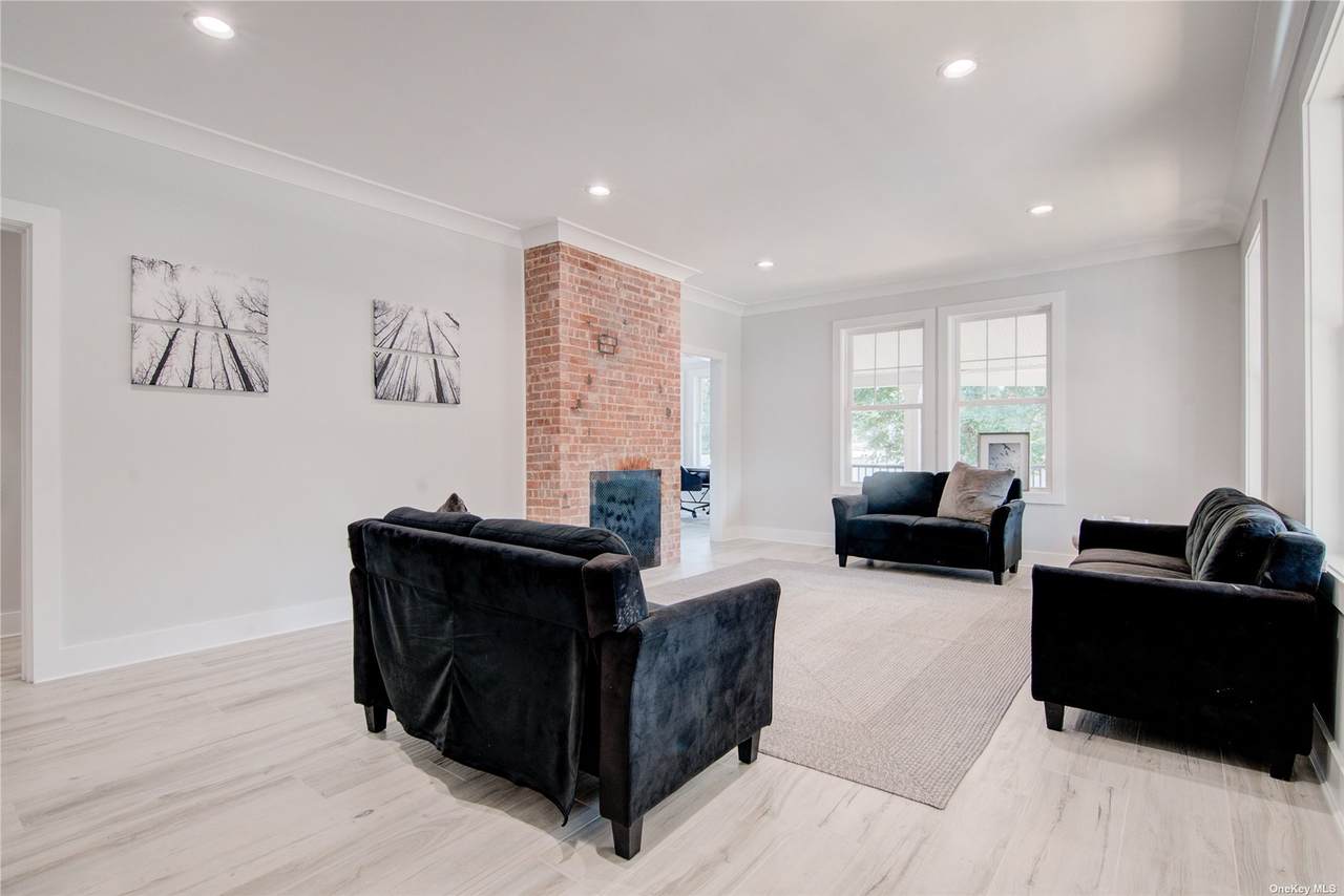 29 Clinton - Photo 1