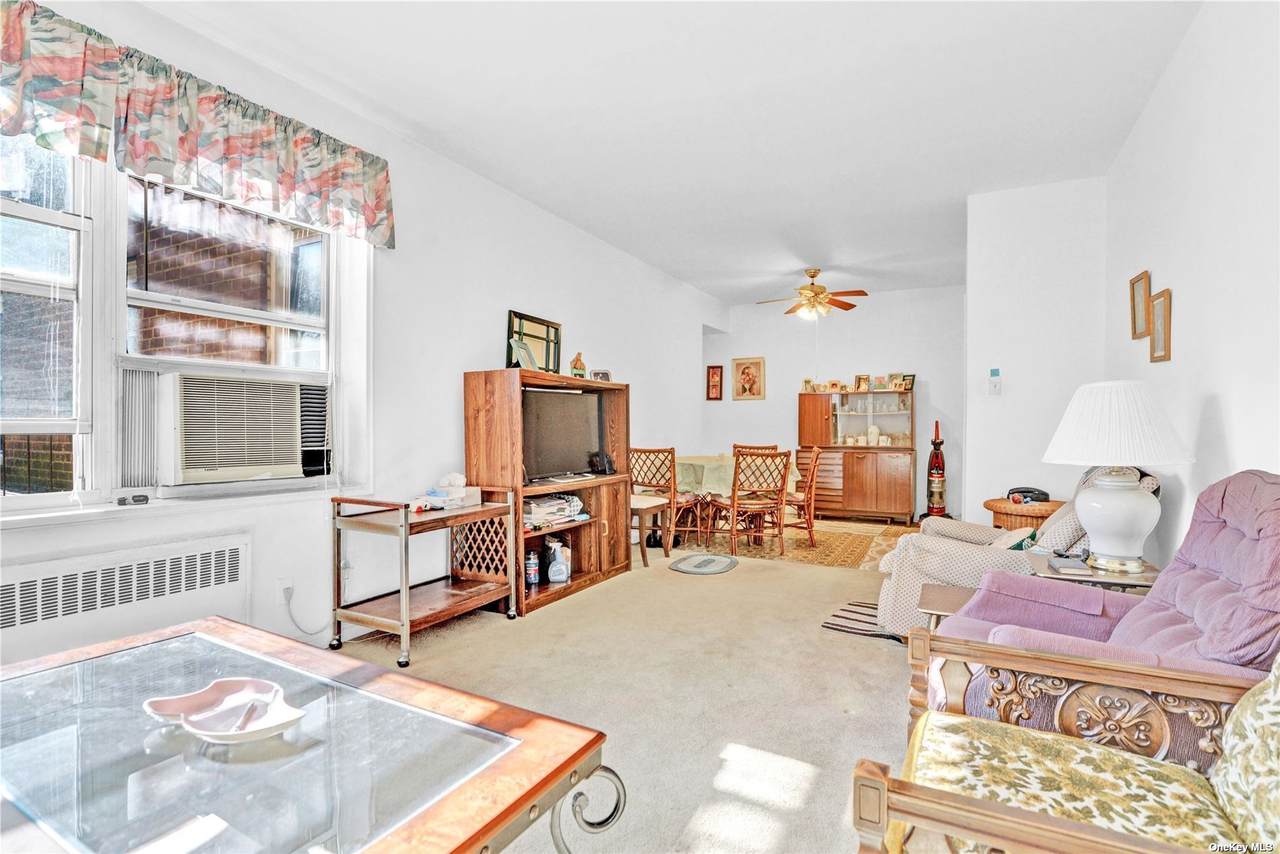 26-21 Union Street - Photo 1