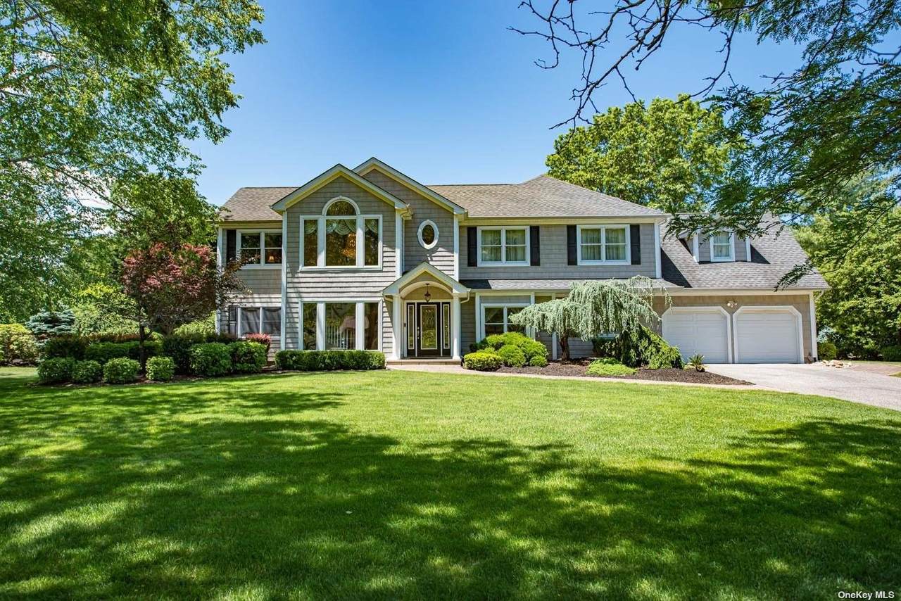 25 Arrowood Drive - Photo 1