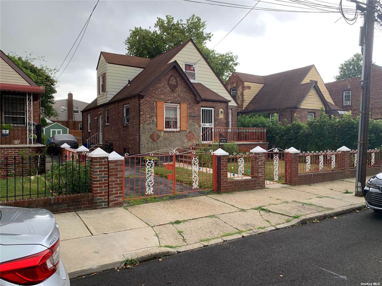 115-19 203rd Street - Photo 1