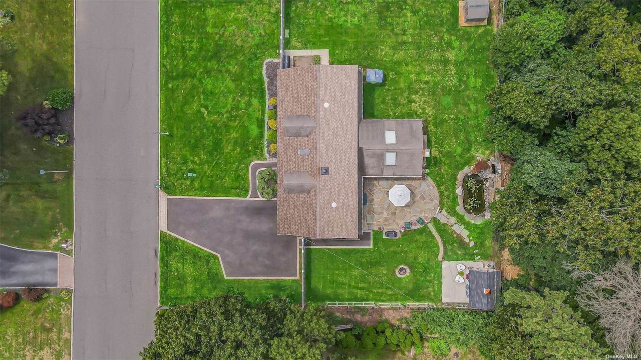 53 Lakeside Drive - Photo 1