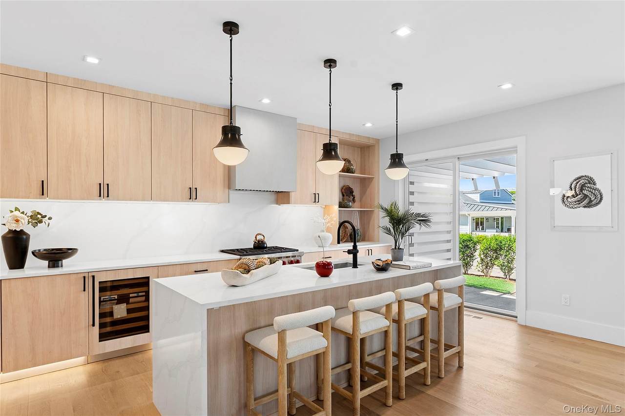 12 Depot Road #1102 (Pearl Way) - Photo 1