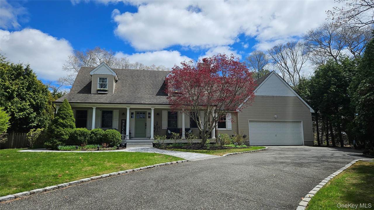 2 Bridle Path - Photo 1