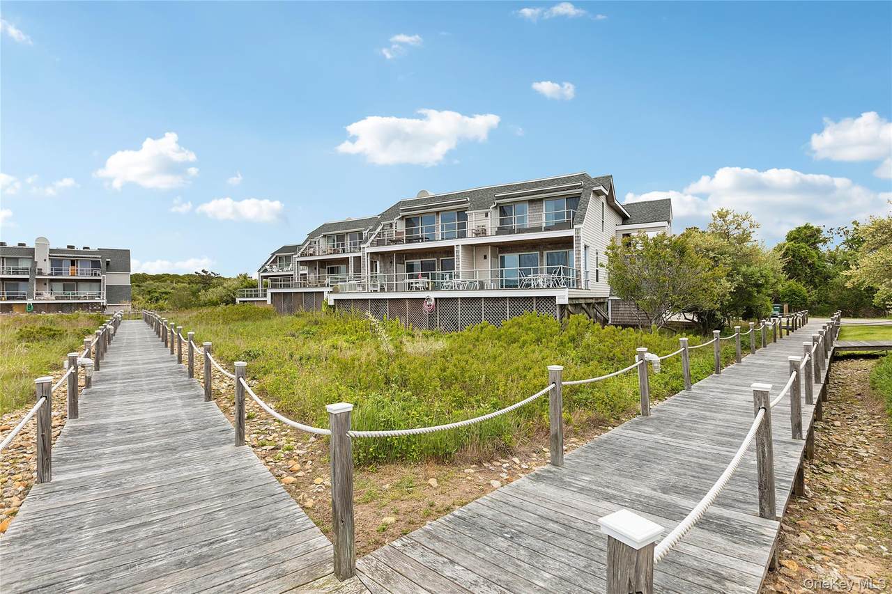 23 Fort Pond Road - Photo 1