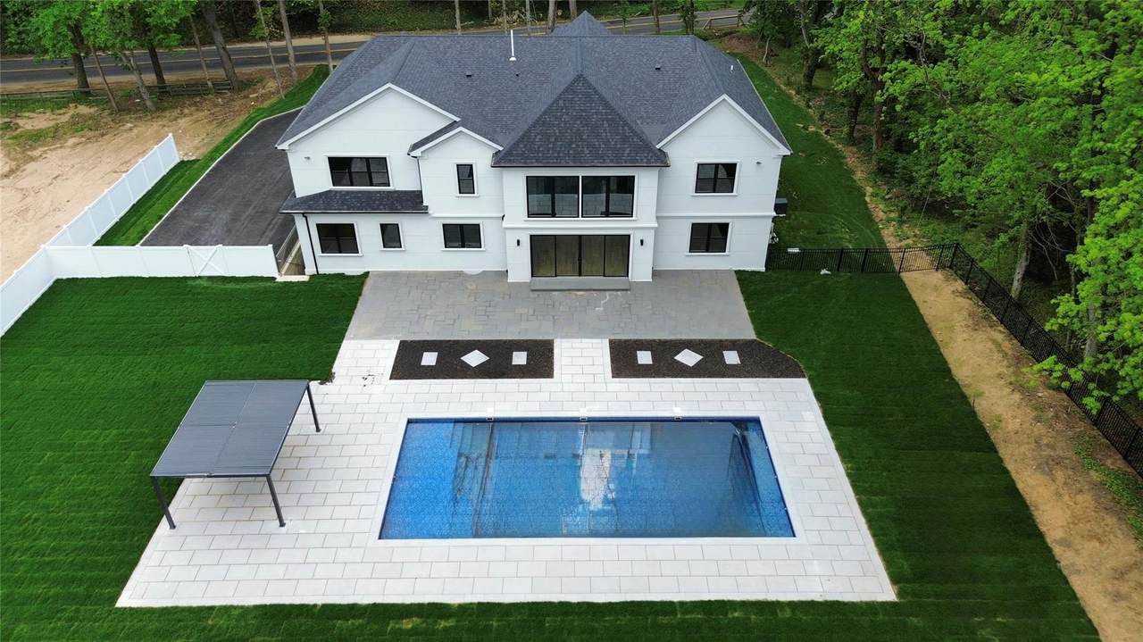 412 Mill River Road - Photo 1