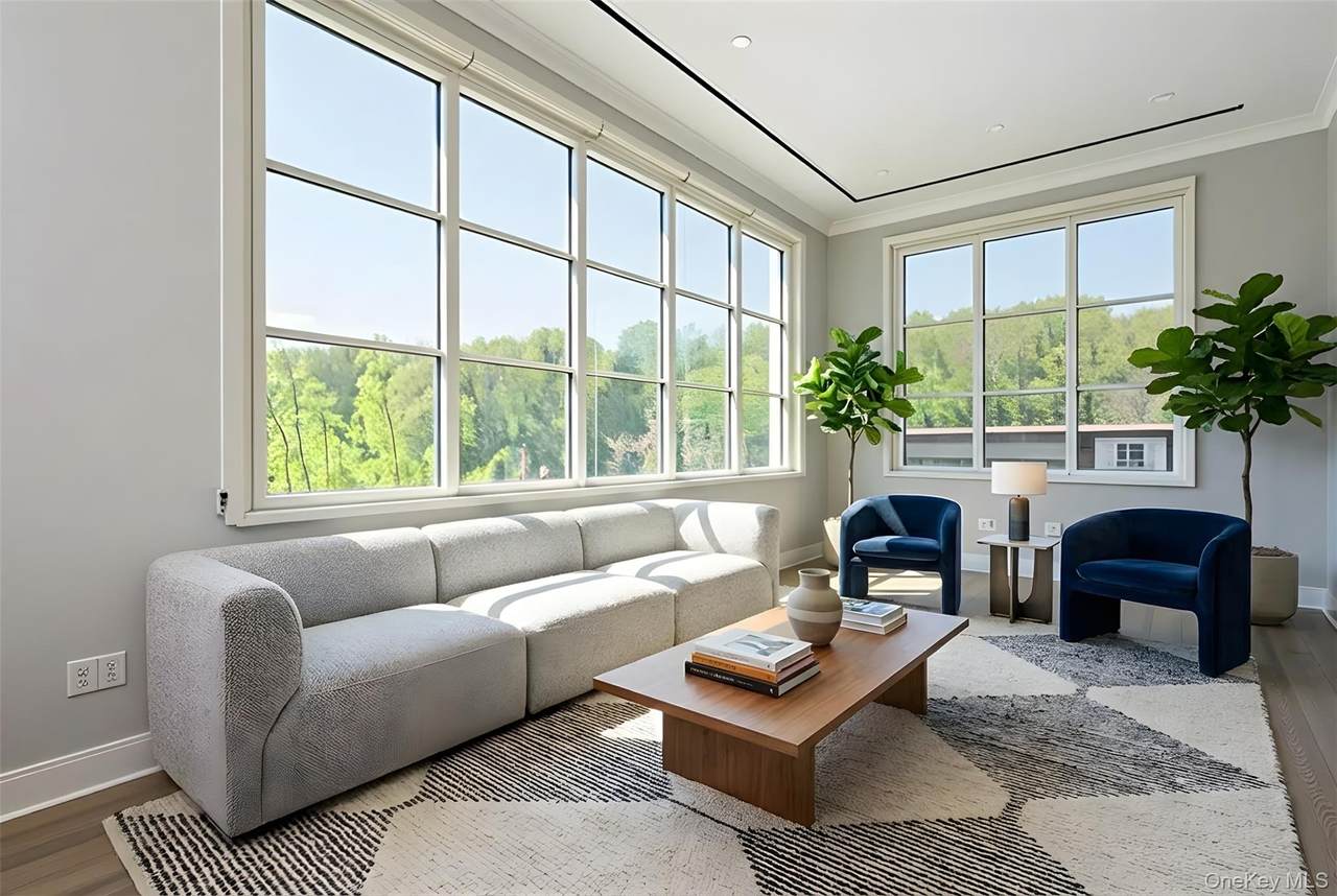 100 Garvies Point Road - Photo 1