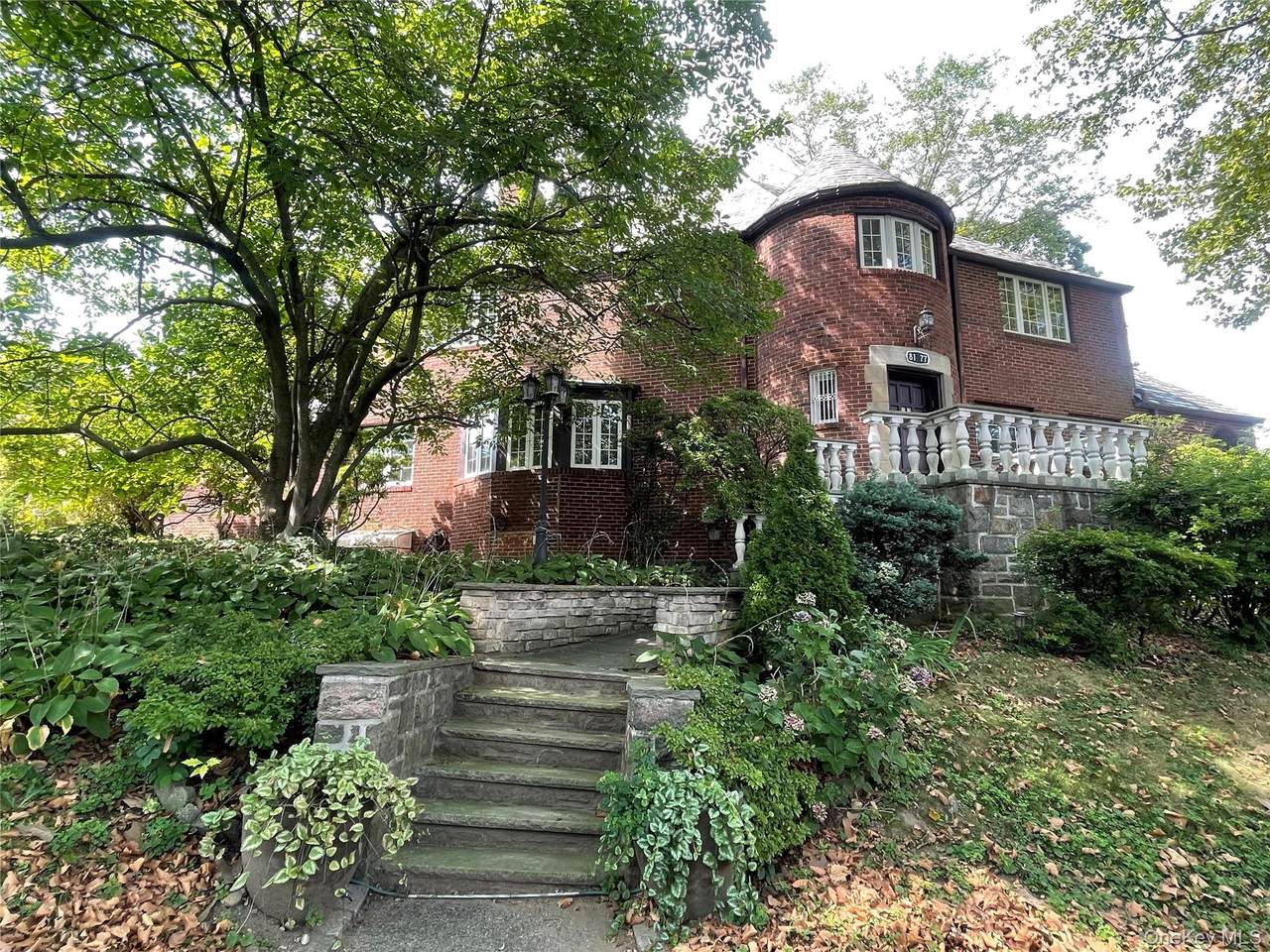 8177 Utopia Pkwy - Photo 1