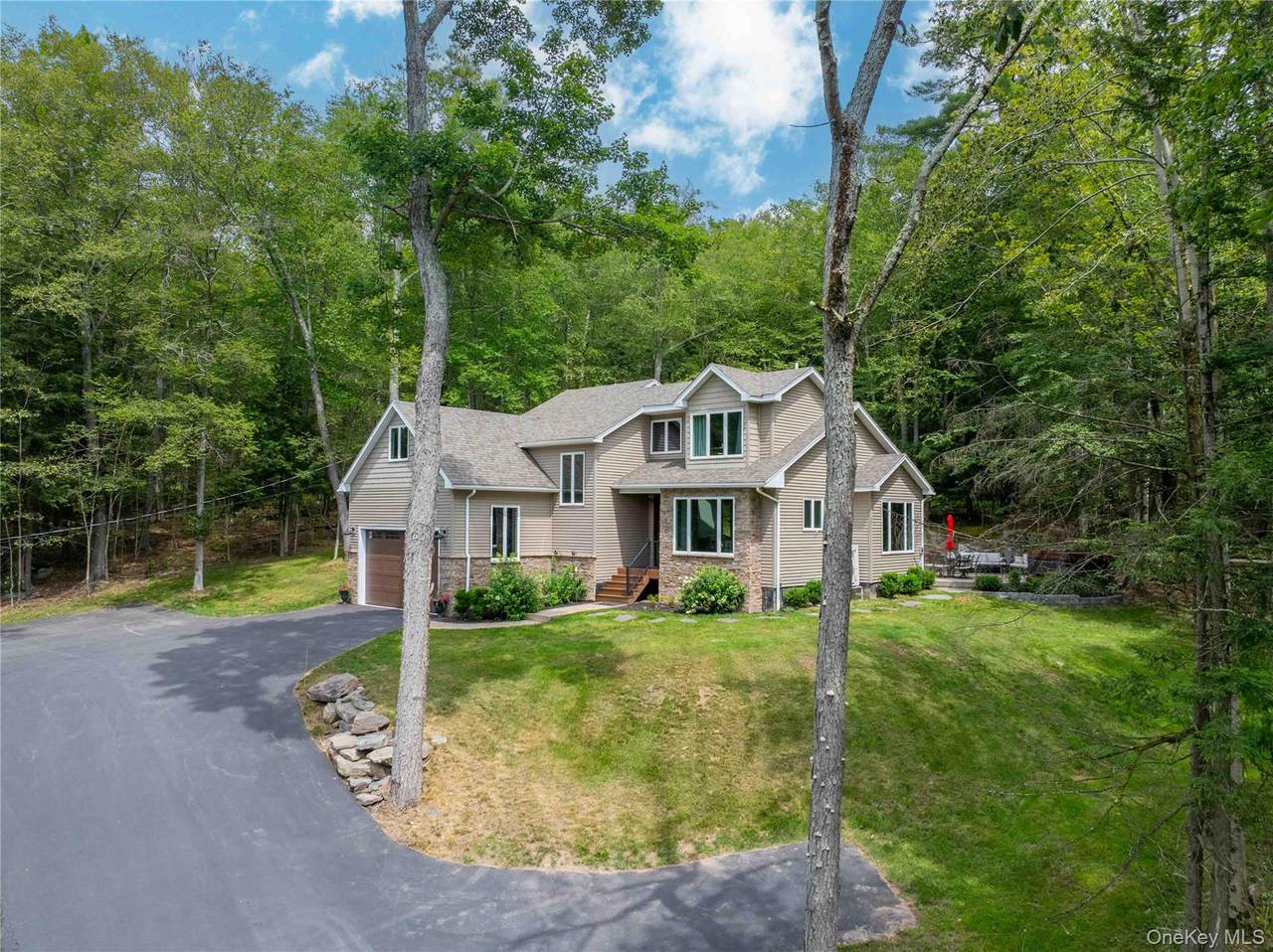 224 Lake Shore Drive - Photo 1