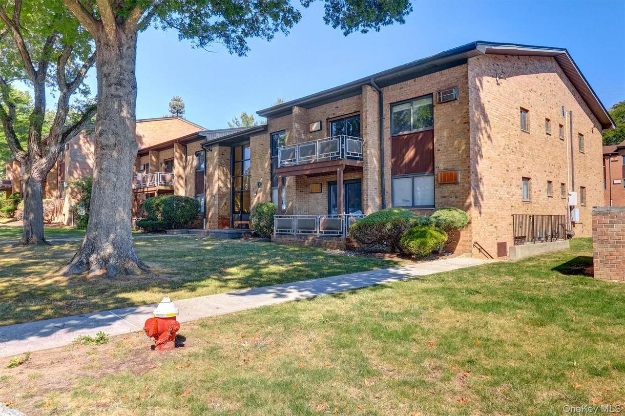 3 Charles Lane - Photo 1