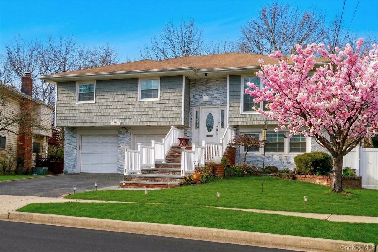 1061 Fordham Lane - Photo 1