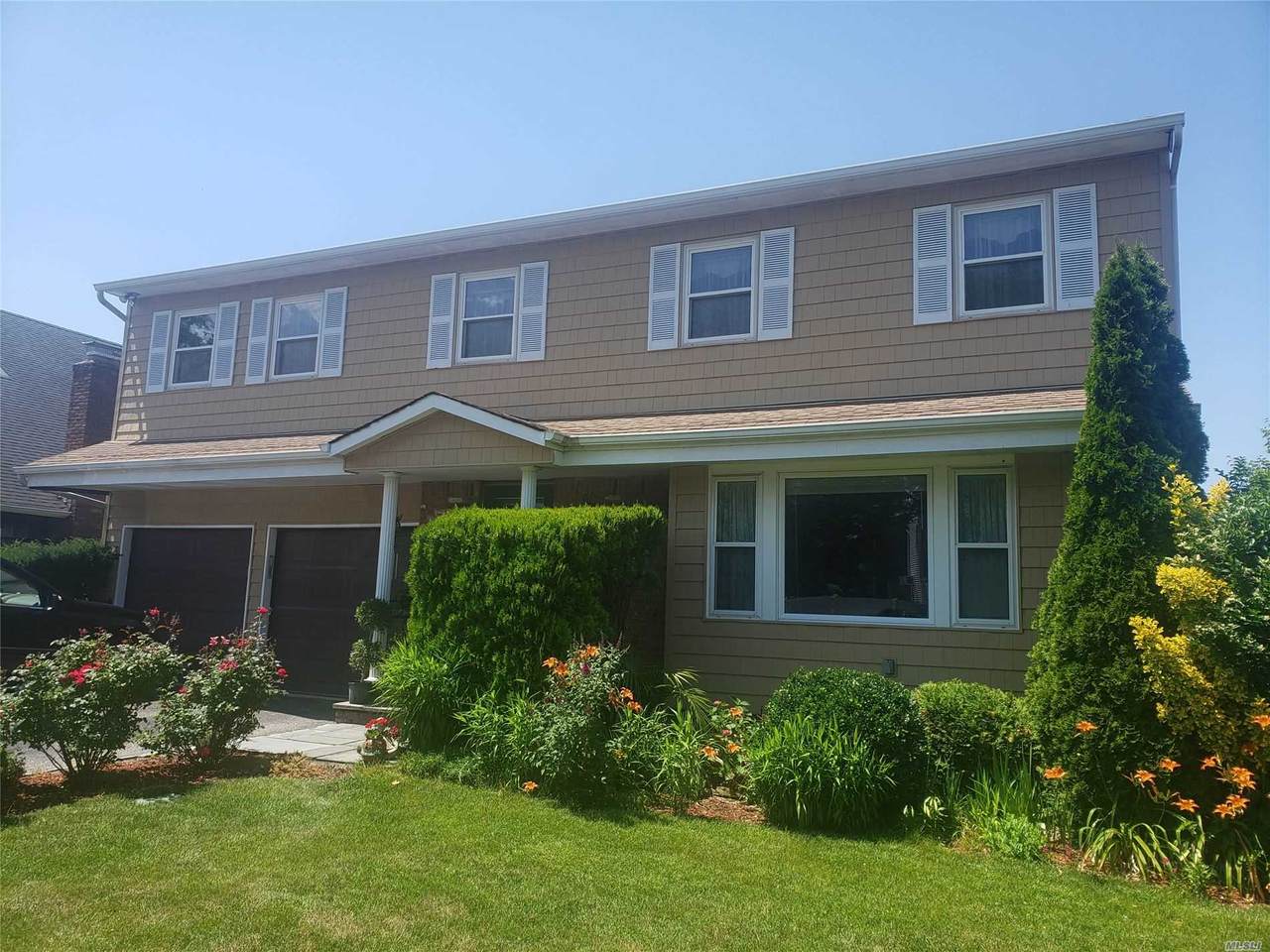 4 Willow Street - Photo 1