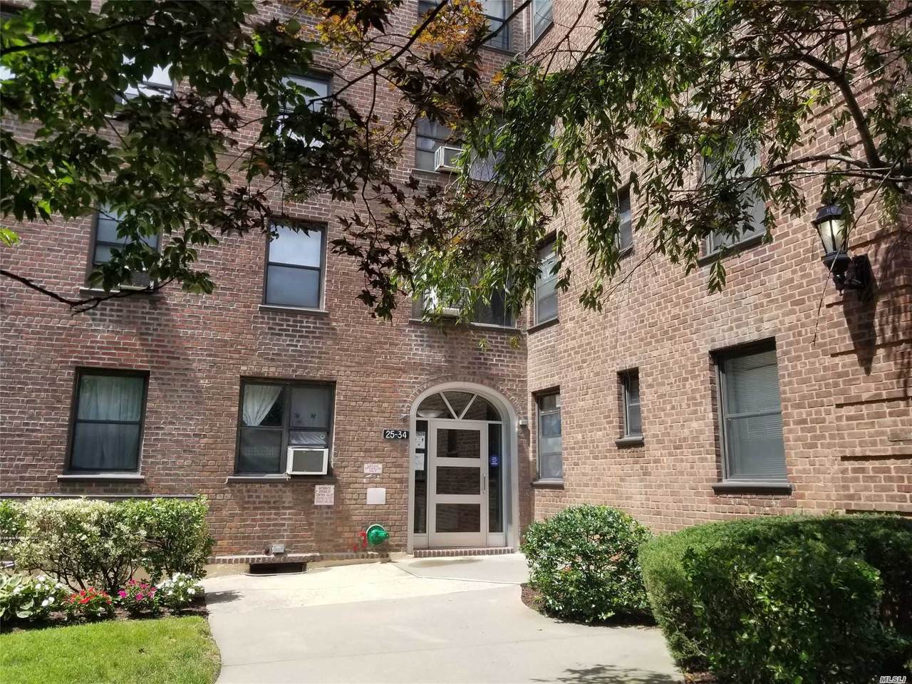 25-34 Union Street - Photo 1