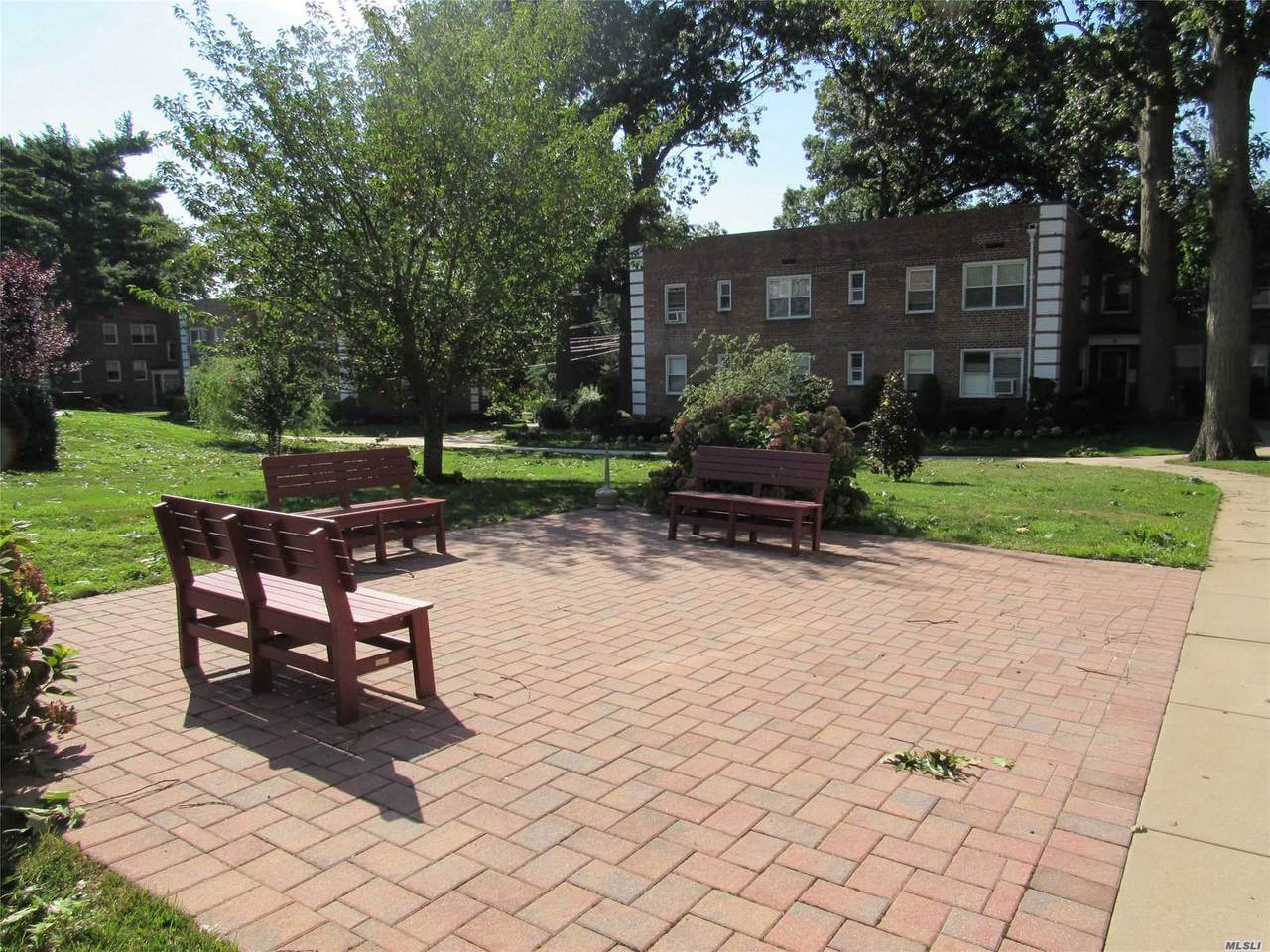12 Edwards St - Photo 1