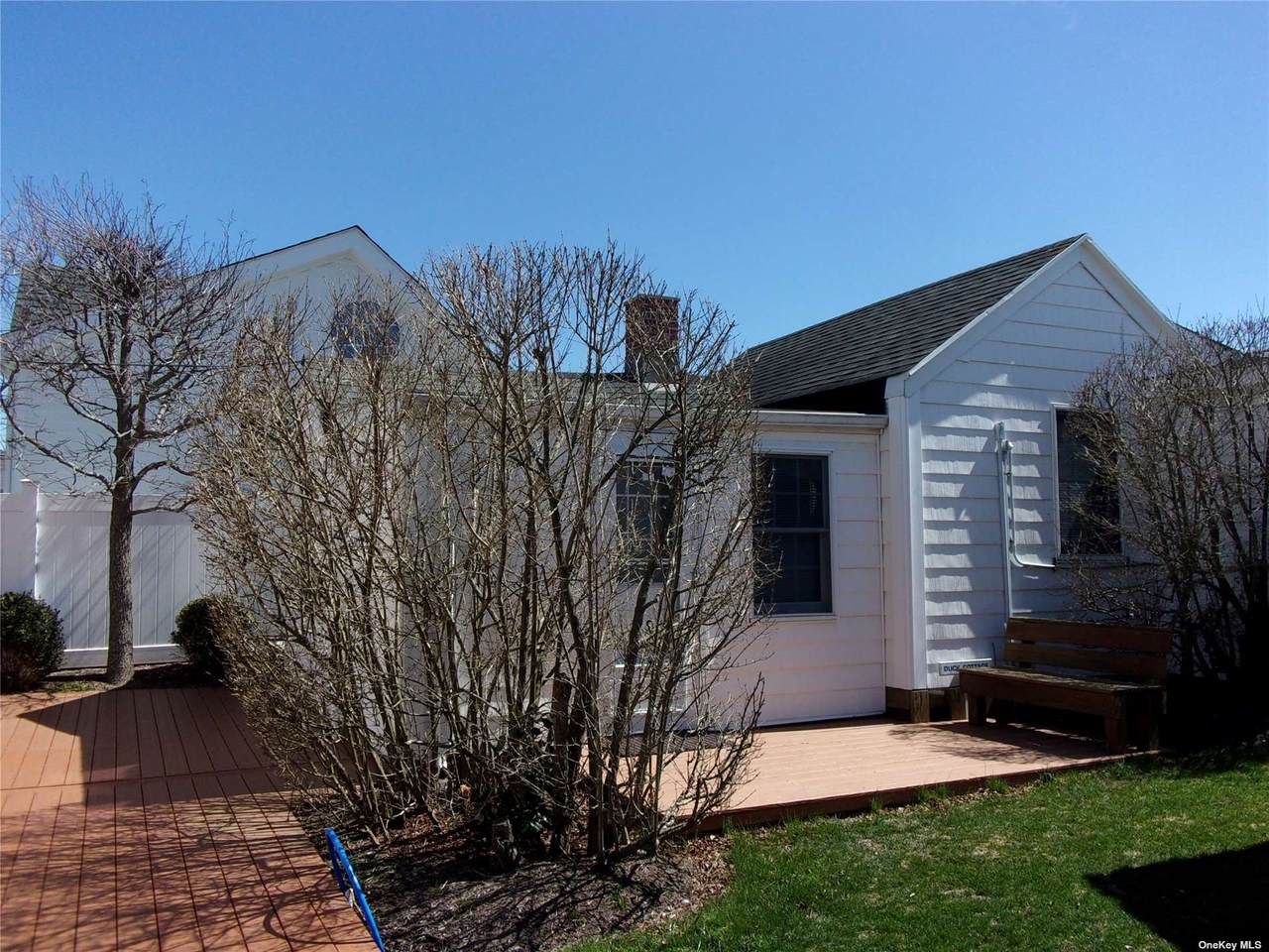 66 Dune Road - Photo 1
