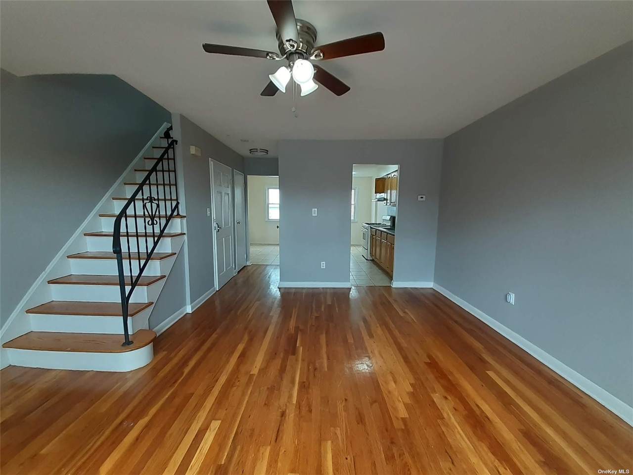 217-23 Hempstead Ave - Photo 1