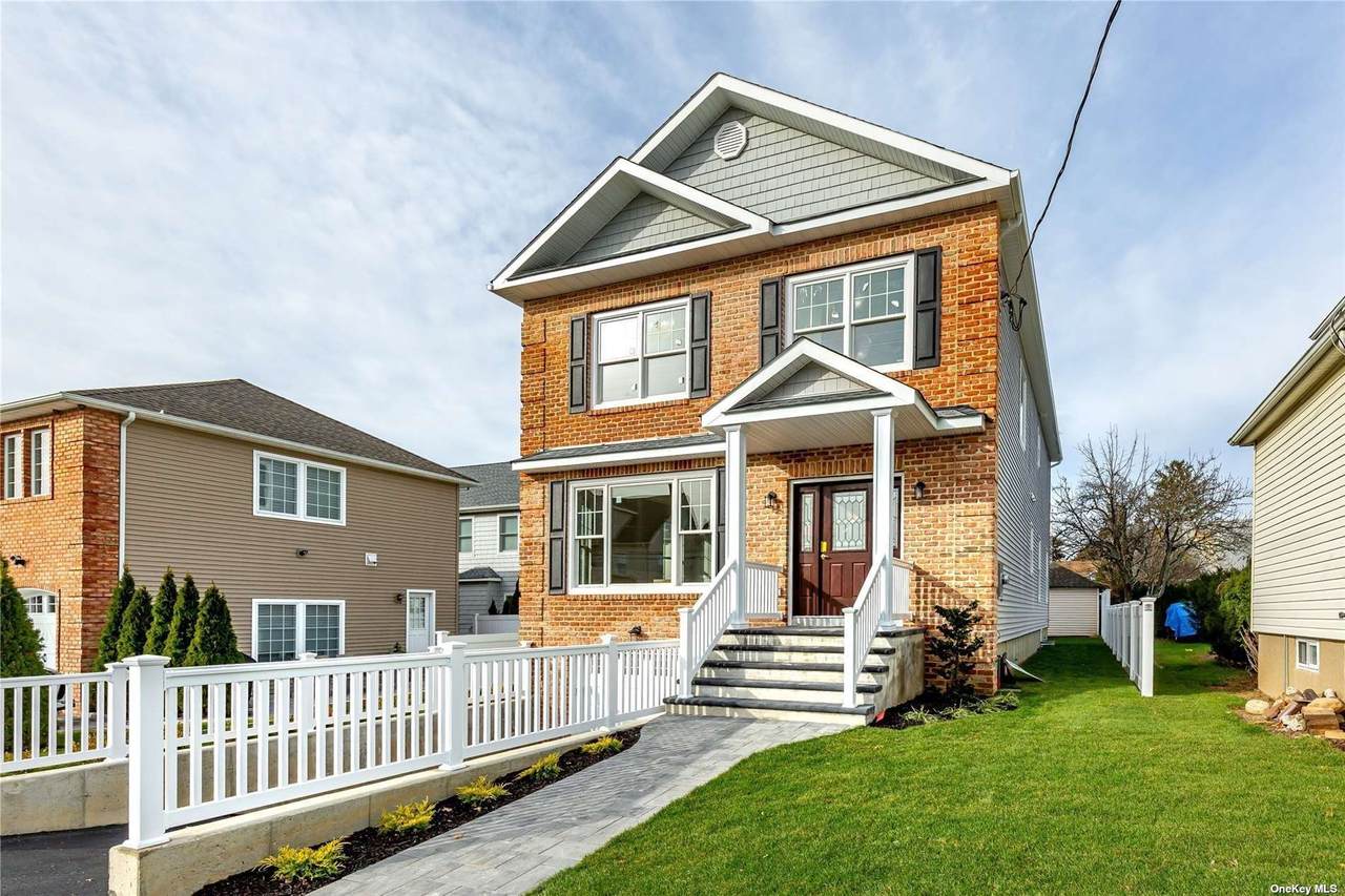 100 Brown Street - Photo 1
