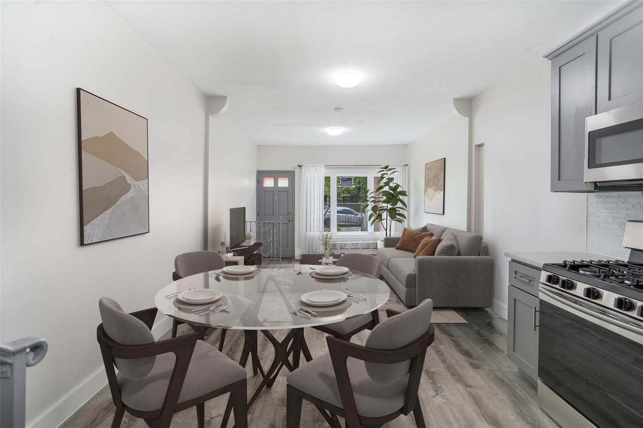 2419-2421 Southern Boulevard - Photo 1