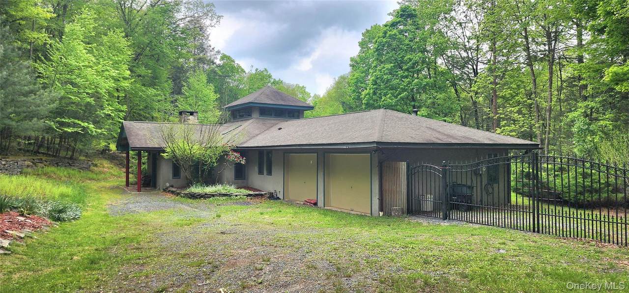 66 Hillside Road - Photo 1