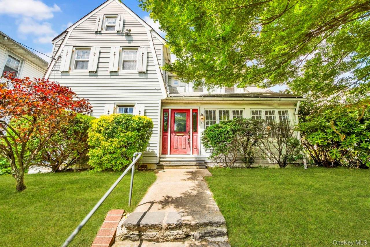 431 Sidney Avenue - Photo 1