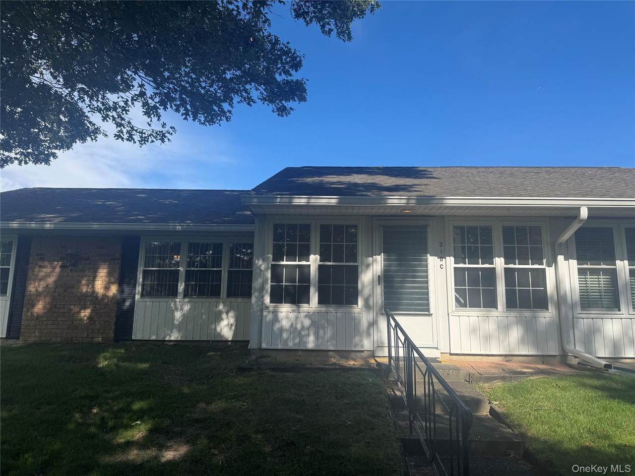 310-C Woodbridge Drive - Photo 1