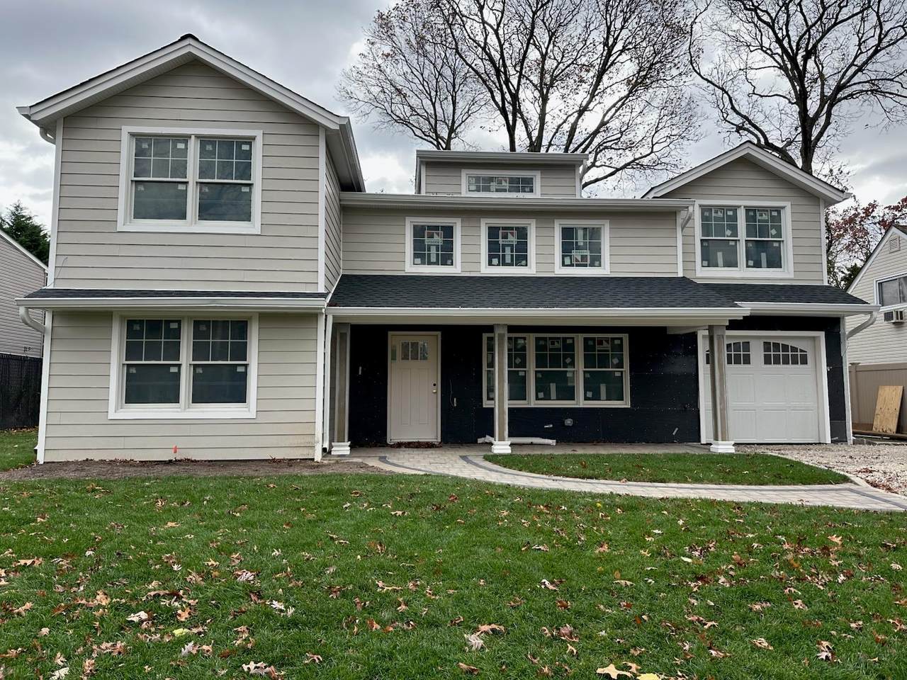 70 Nancy Boulevard - Photo 1