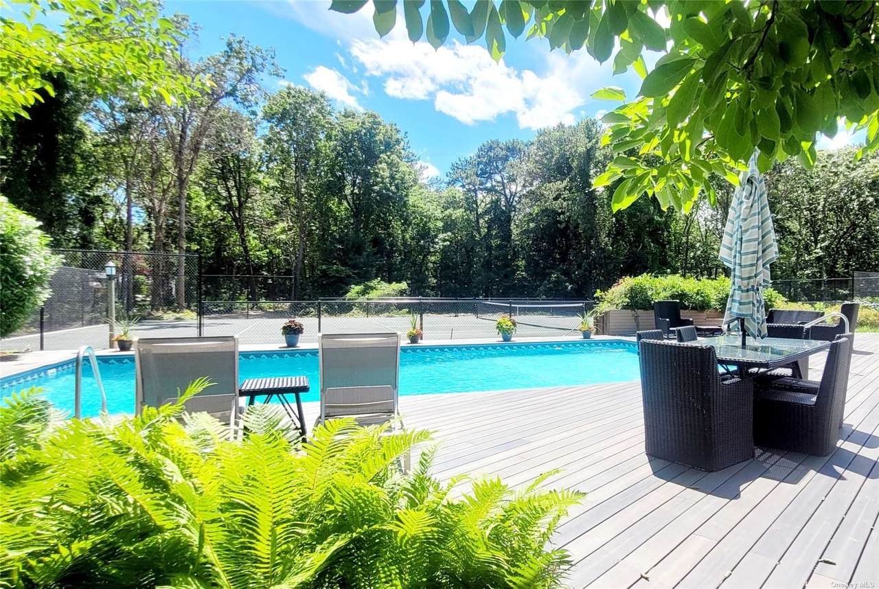 31 Midhampton Avenue - Photo 1