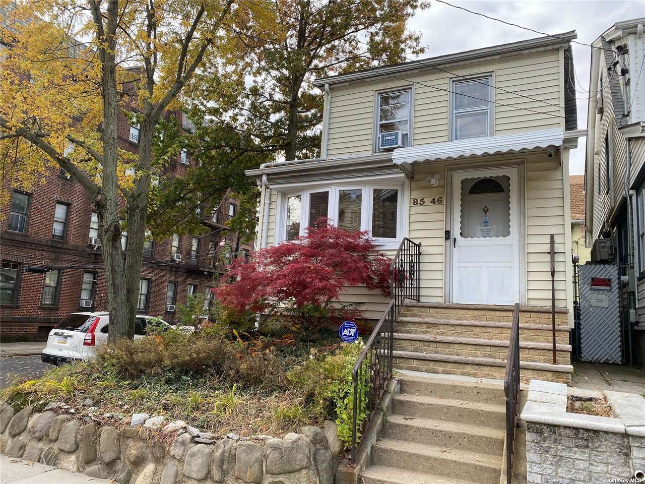 85-46 96th Street - Photo 1