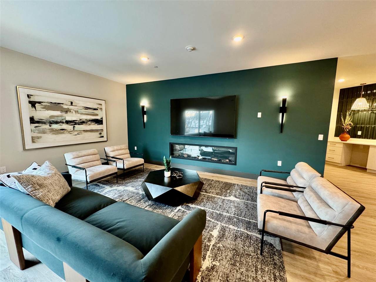 306 Bluestone Court - Photo 1